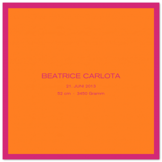 Bunte quadratische geränderte Geburtsanzeigen (Klappkarten)